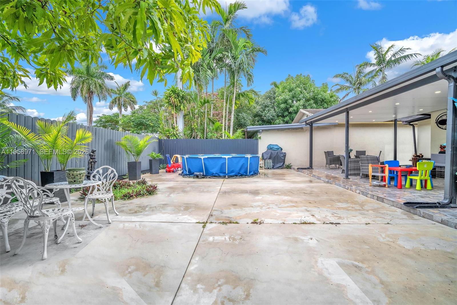 SUNNY GARDENS ESTATES I - Residential