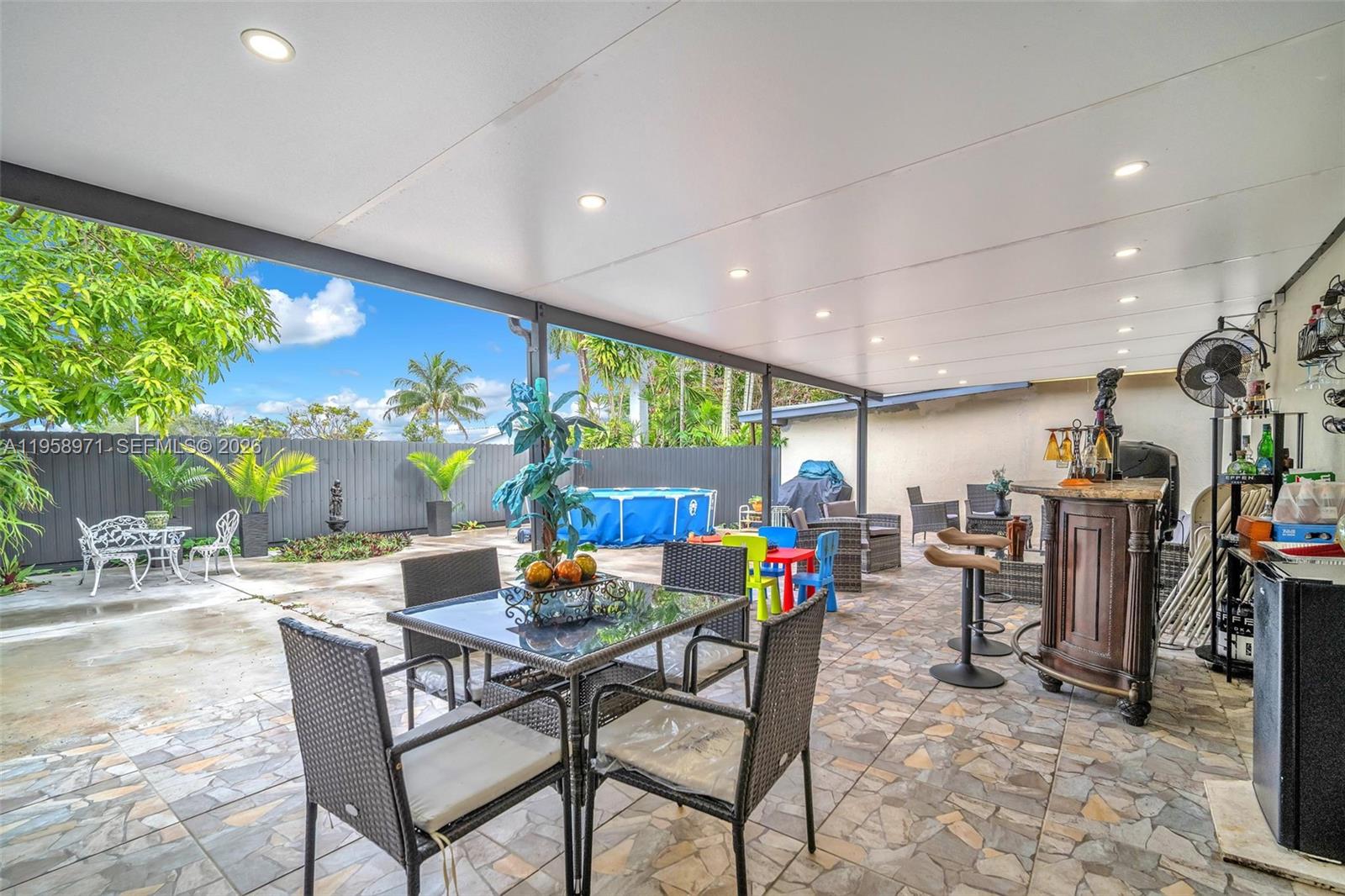 SUNNY GARDENS ESTATES I - Residential