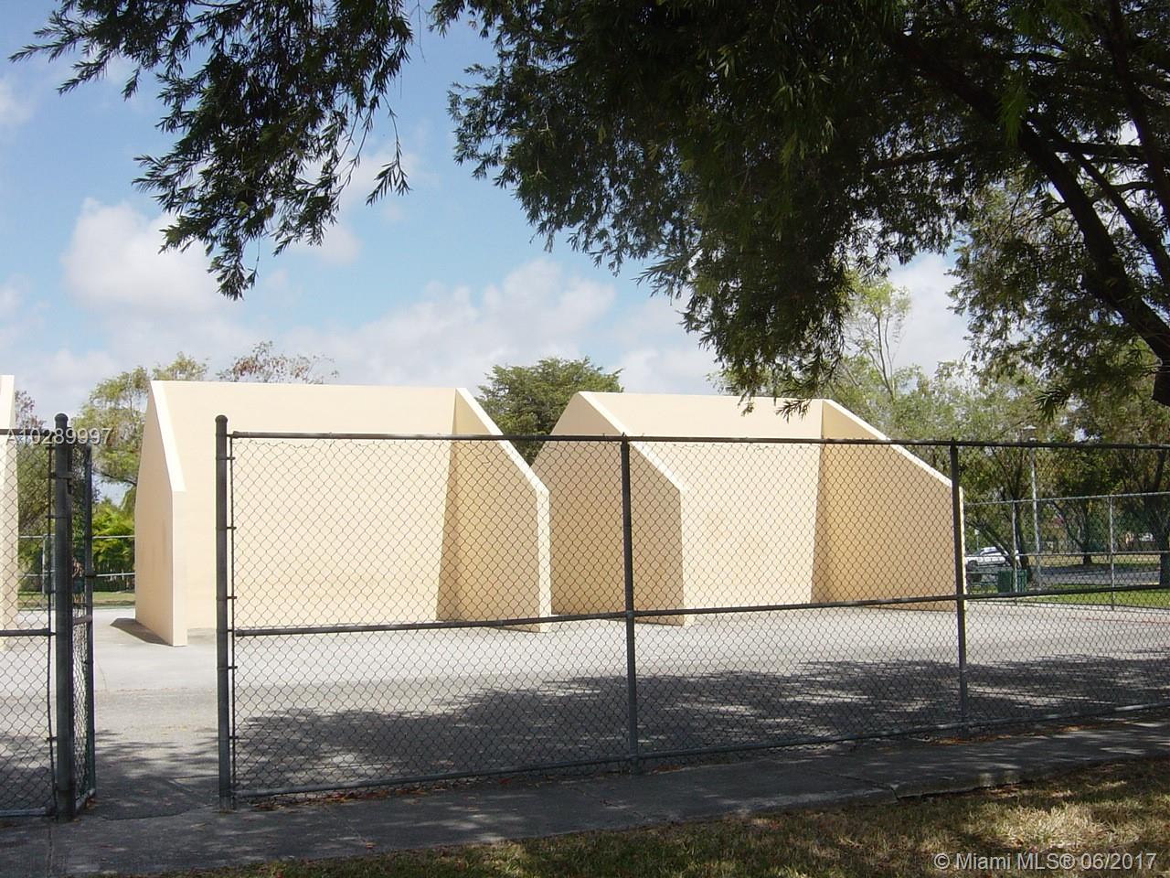 HORIZONS WEST CONDO #9 - Residential Lease