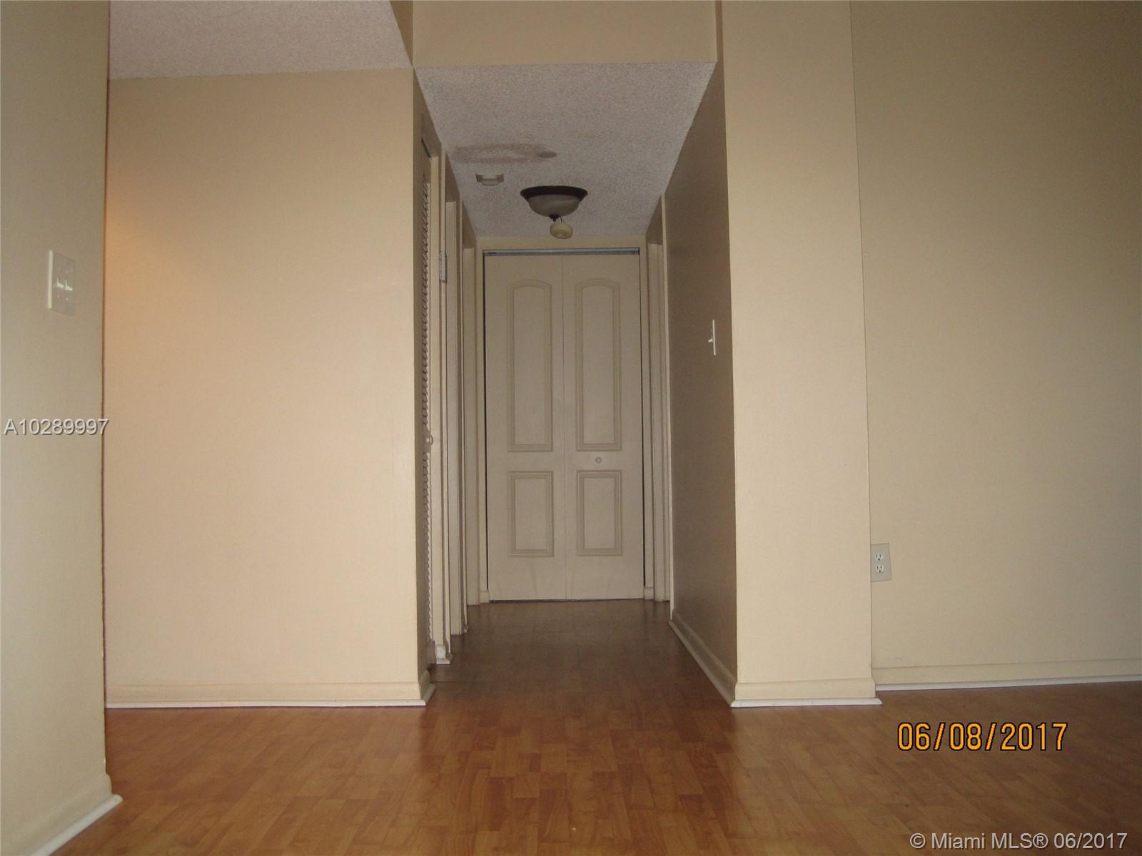 HORIZONS WEST CONDO #9 - Residential Lease