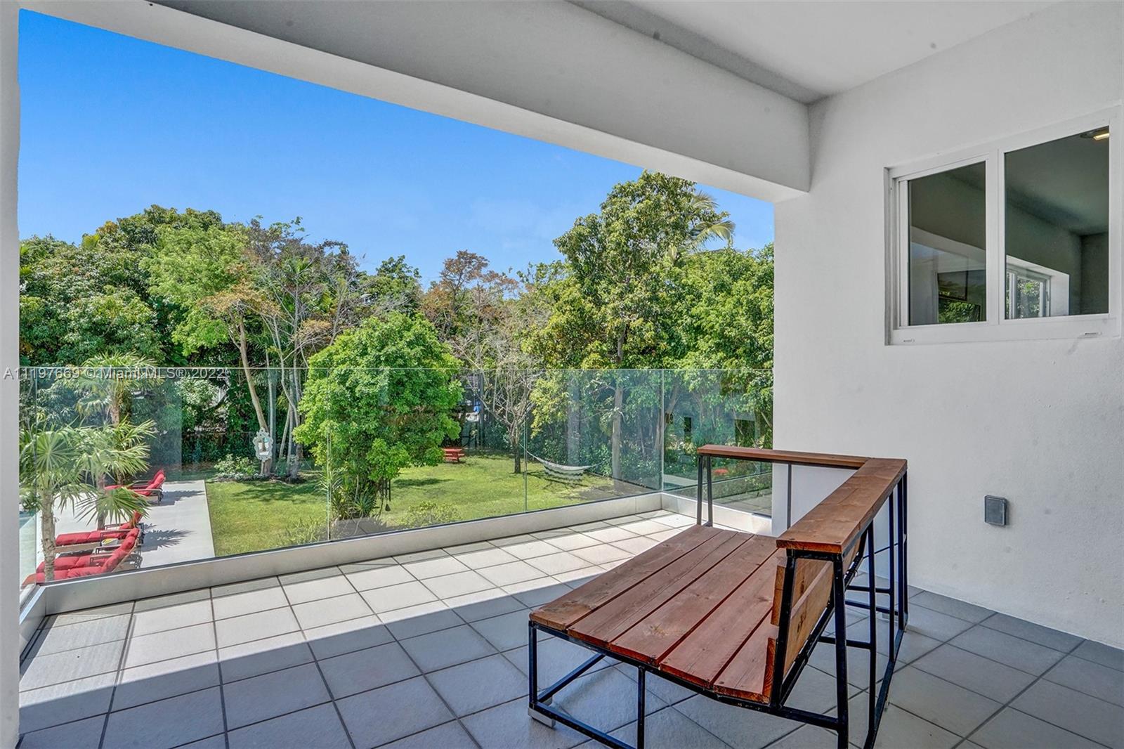 COLLINS ESTATES 1ST ADDN - Residential