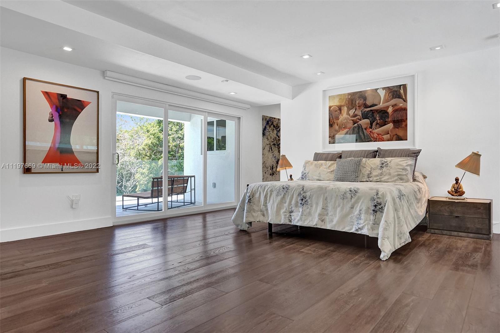 COLLINS ESTATES 1ST ADDN - Residential