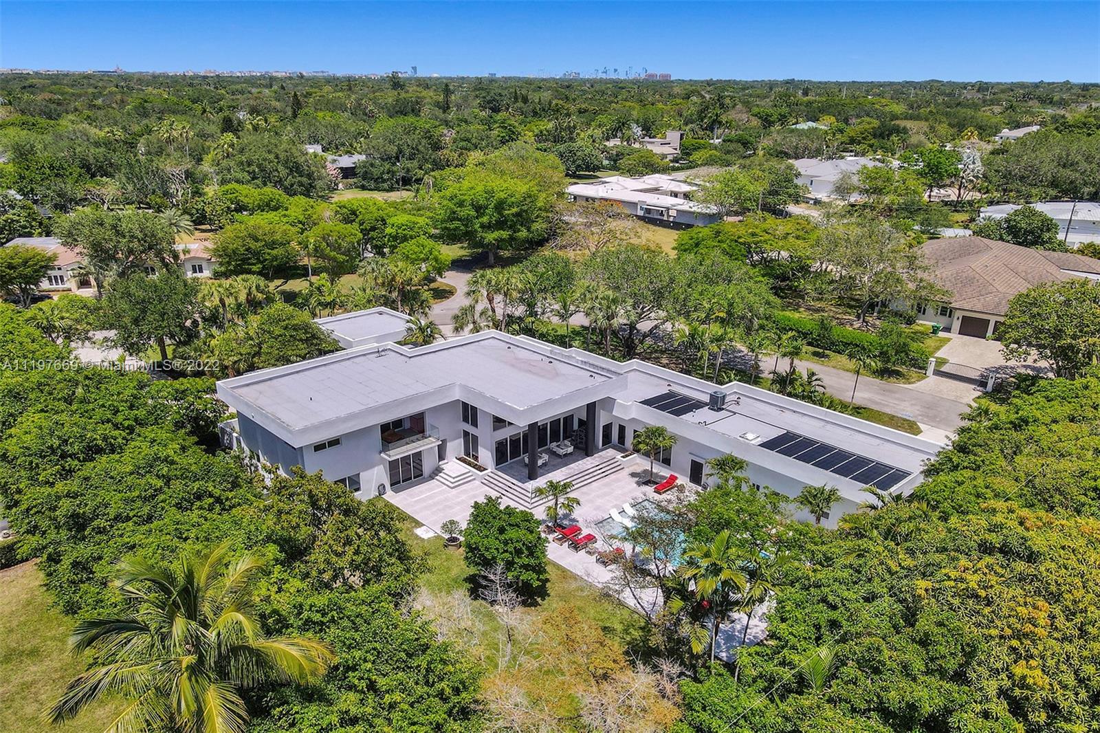 COLLINS ESTATES 1ST ADDN - Residential