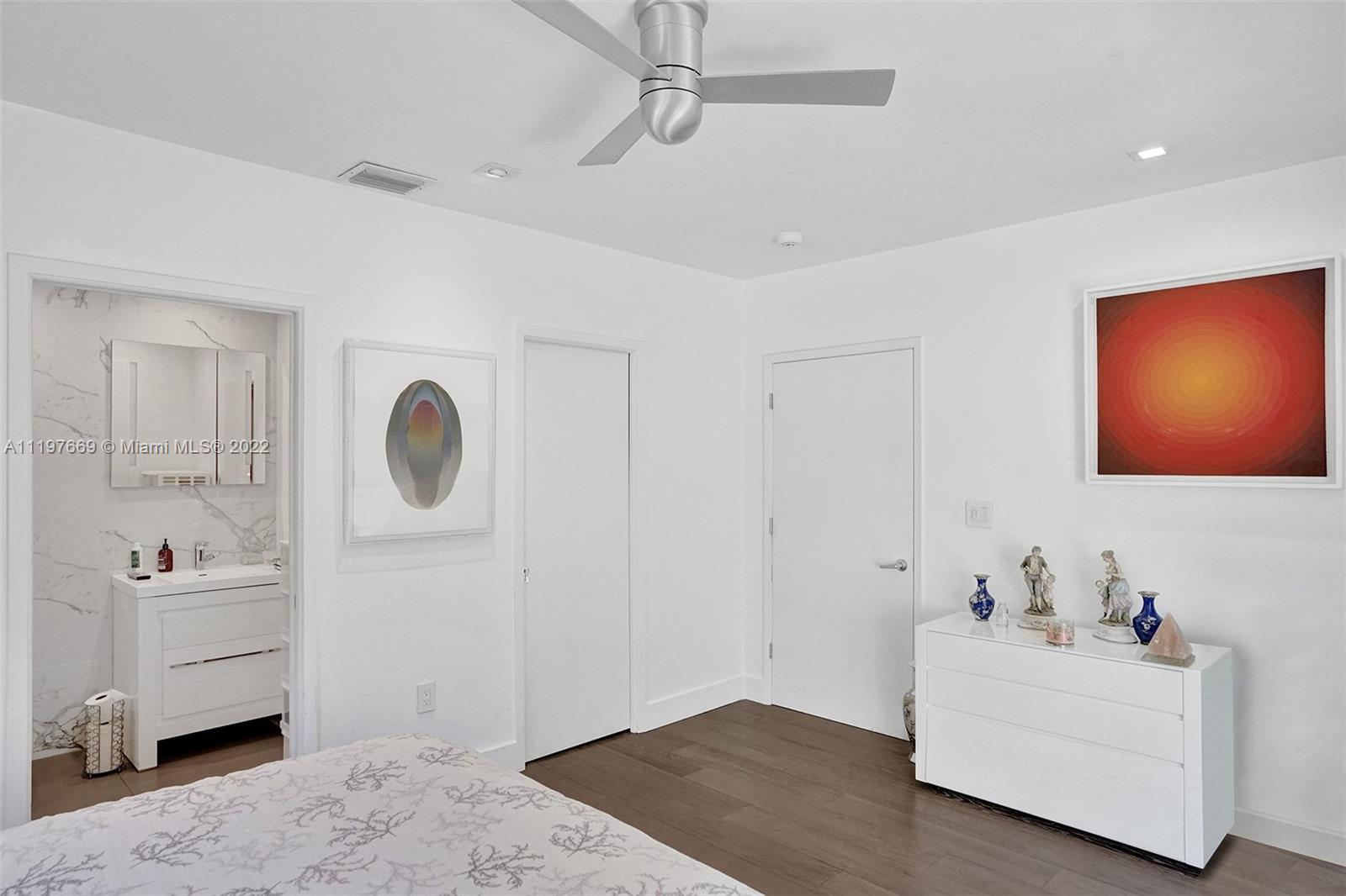 COLLINS ESTATES 1ST ADDN - Residential