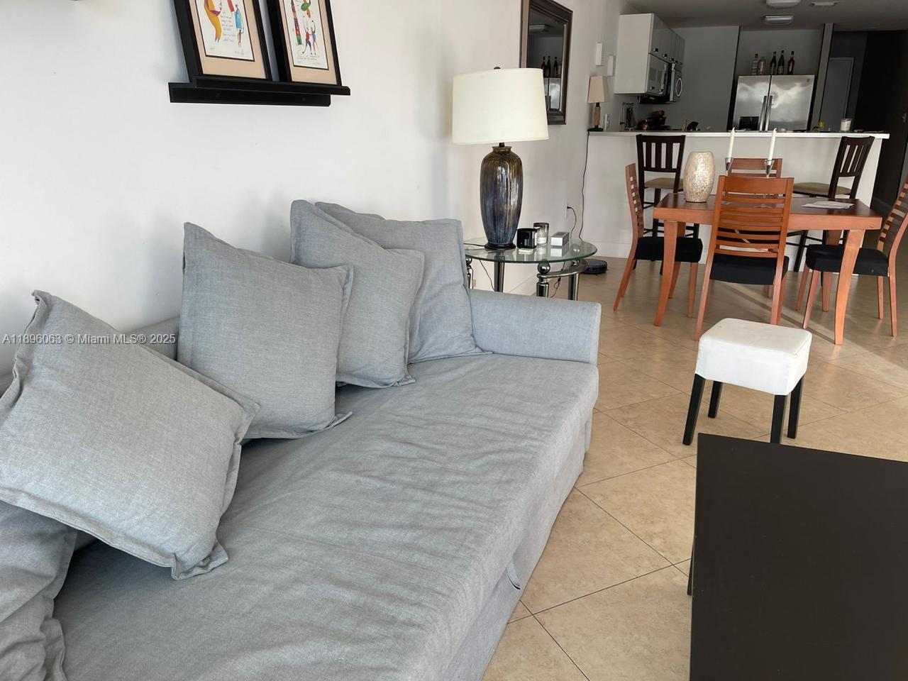 REGATTA AT INDIAN CREEK C - Residential Lease