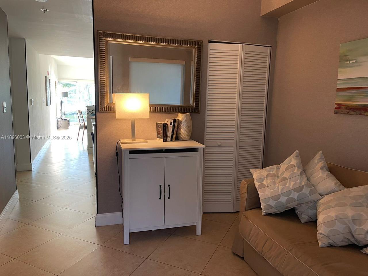 REGATTA AT INDIAN CREEK C - Residential Lease