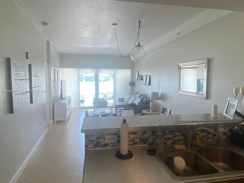6580 Indian Creek Dr 206 Miami Beach FL 33141