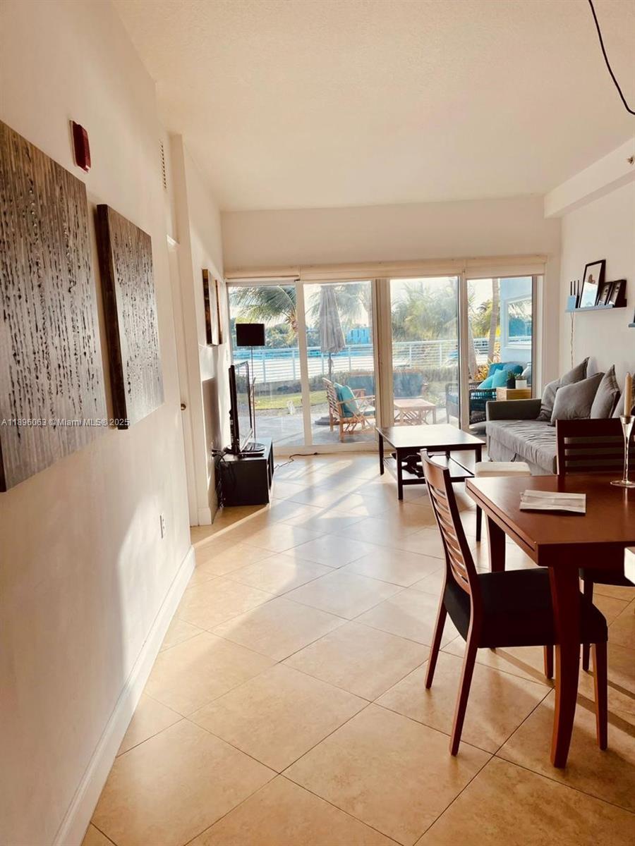 REGATTA AT INDIAN CREEK C - Residential Lease