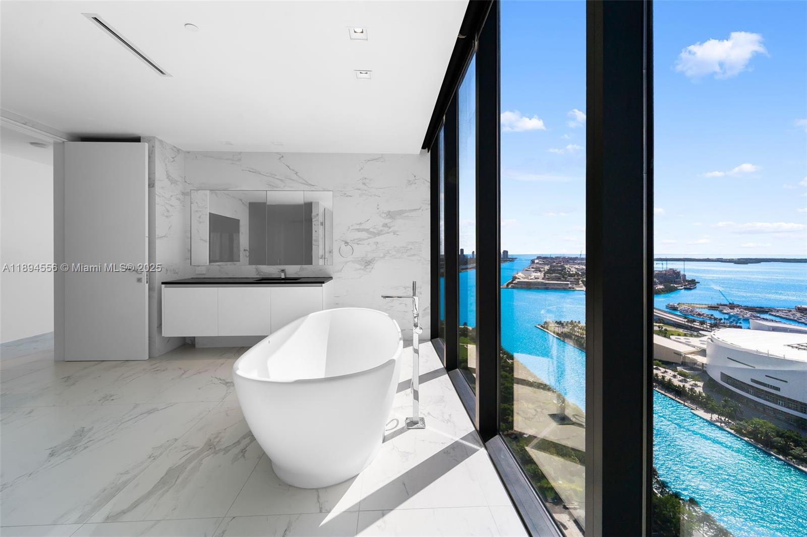 ONE THOUSAND MUSEUM CONDO - Residential Lease