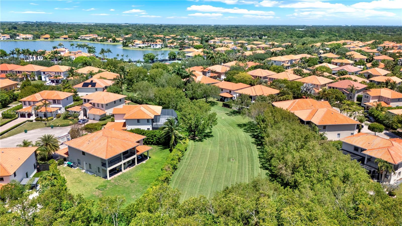 CUTLER CAY - Residential