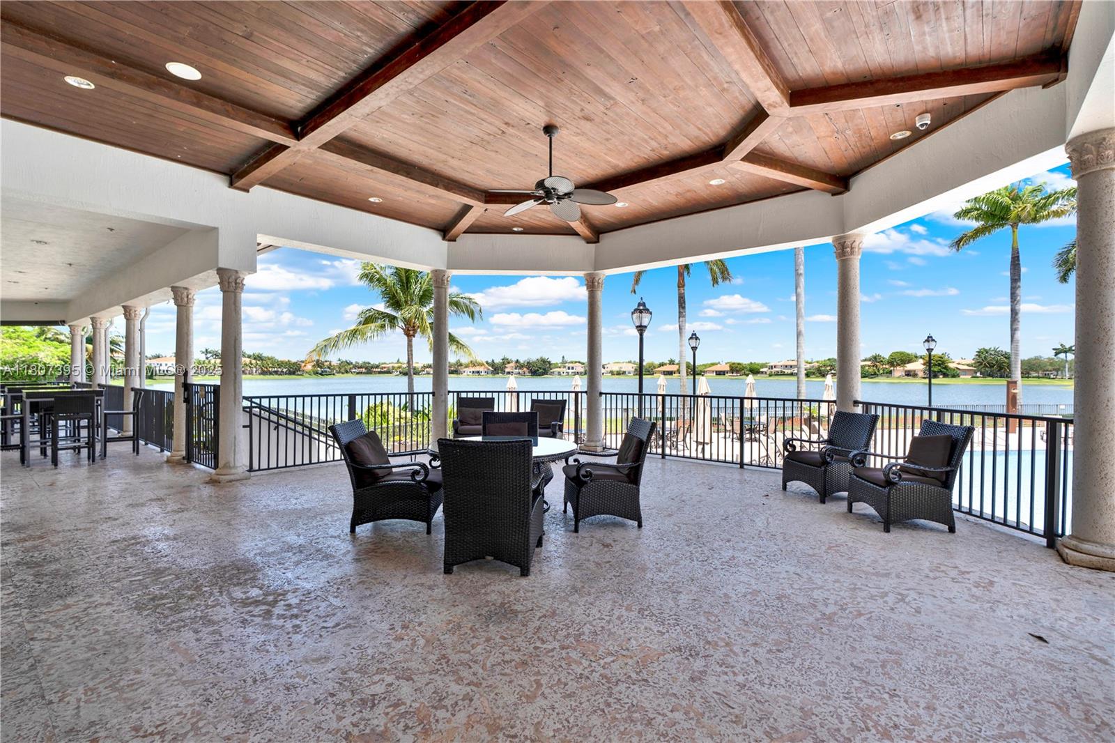 CUTLER CAY - Residential