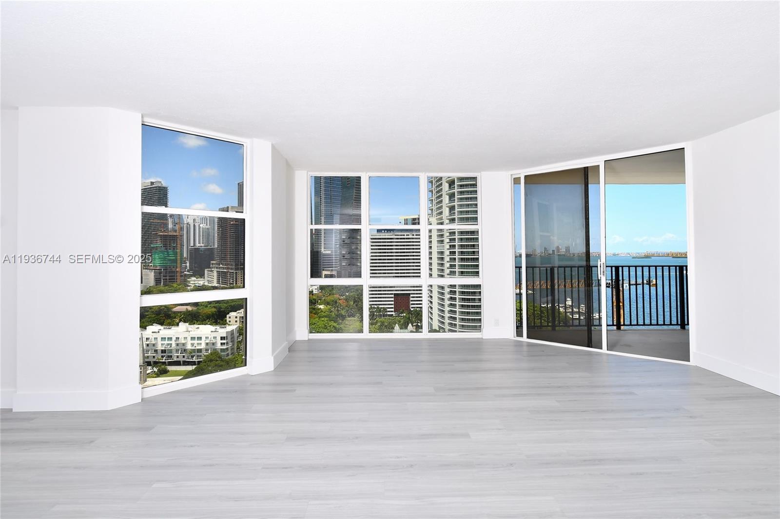1901 Brickell Ave B2209