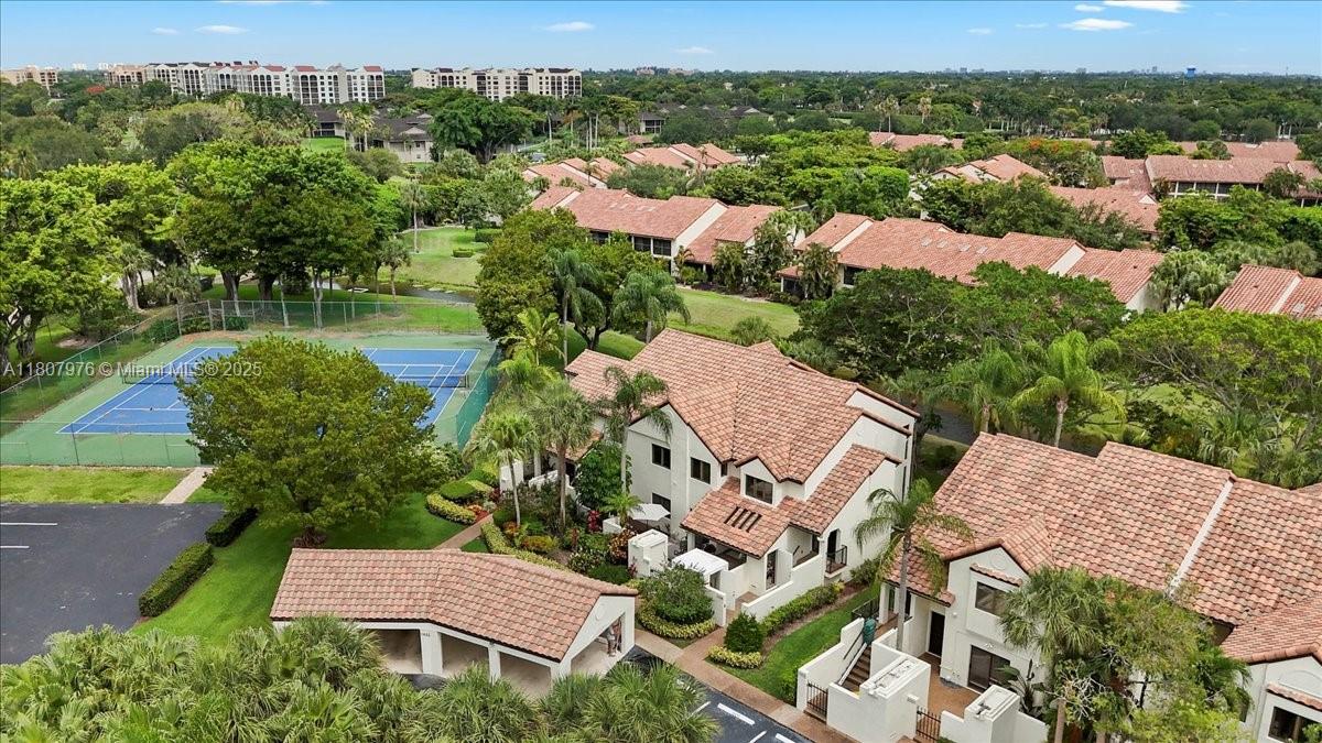 EL VIENTO AT BOCA POINTE - Residential