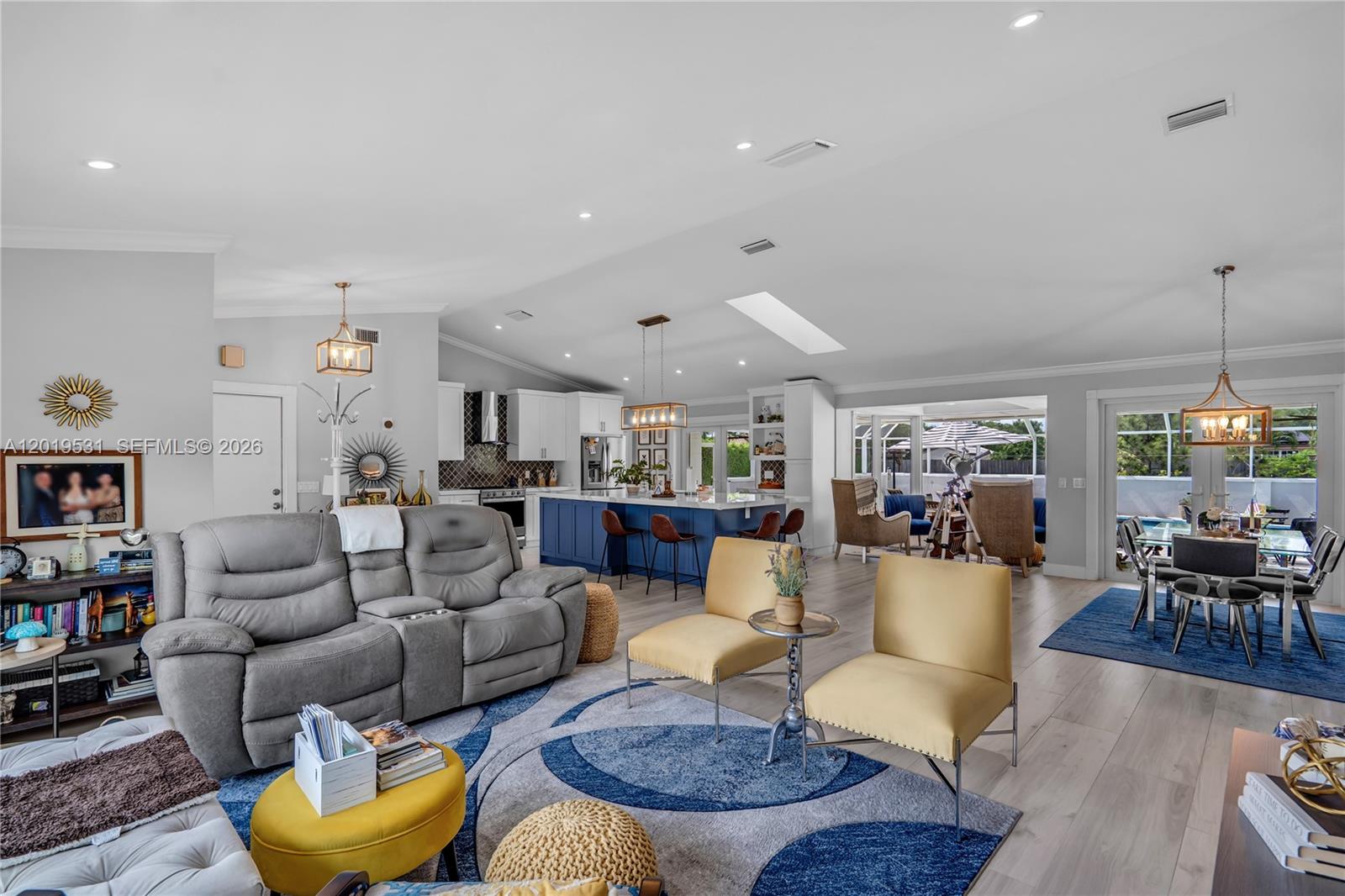 WESTBURY ESTATES - Residential
