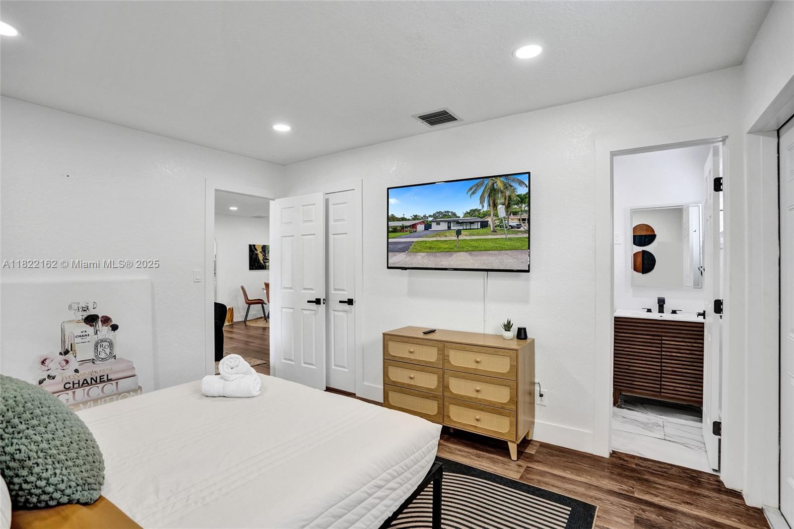 FLORAL HEIGHTS 1ST ADD - Residential