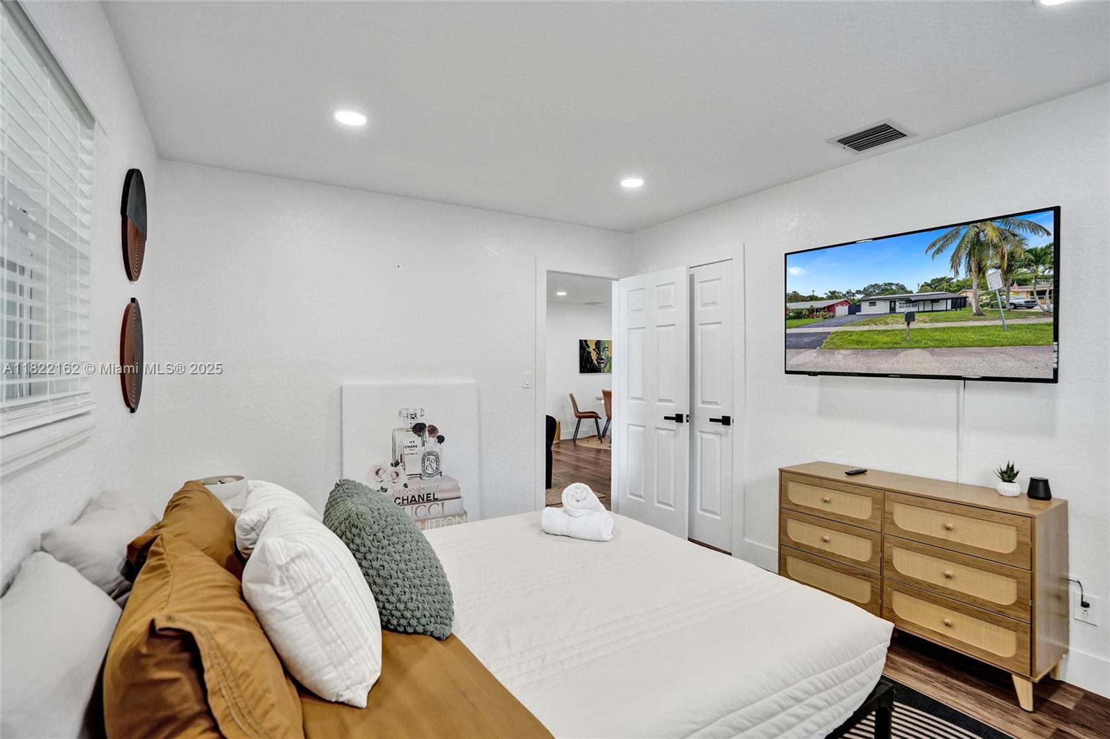 FLORAL HEIGHTS 1ST ADD - Residential