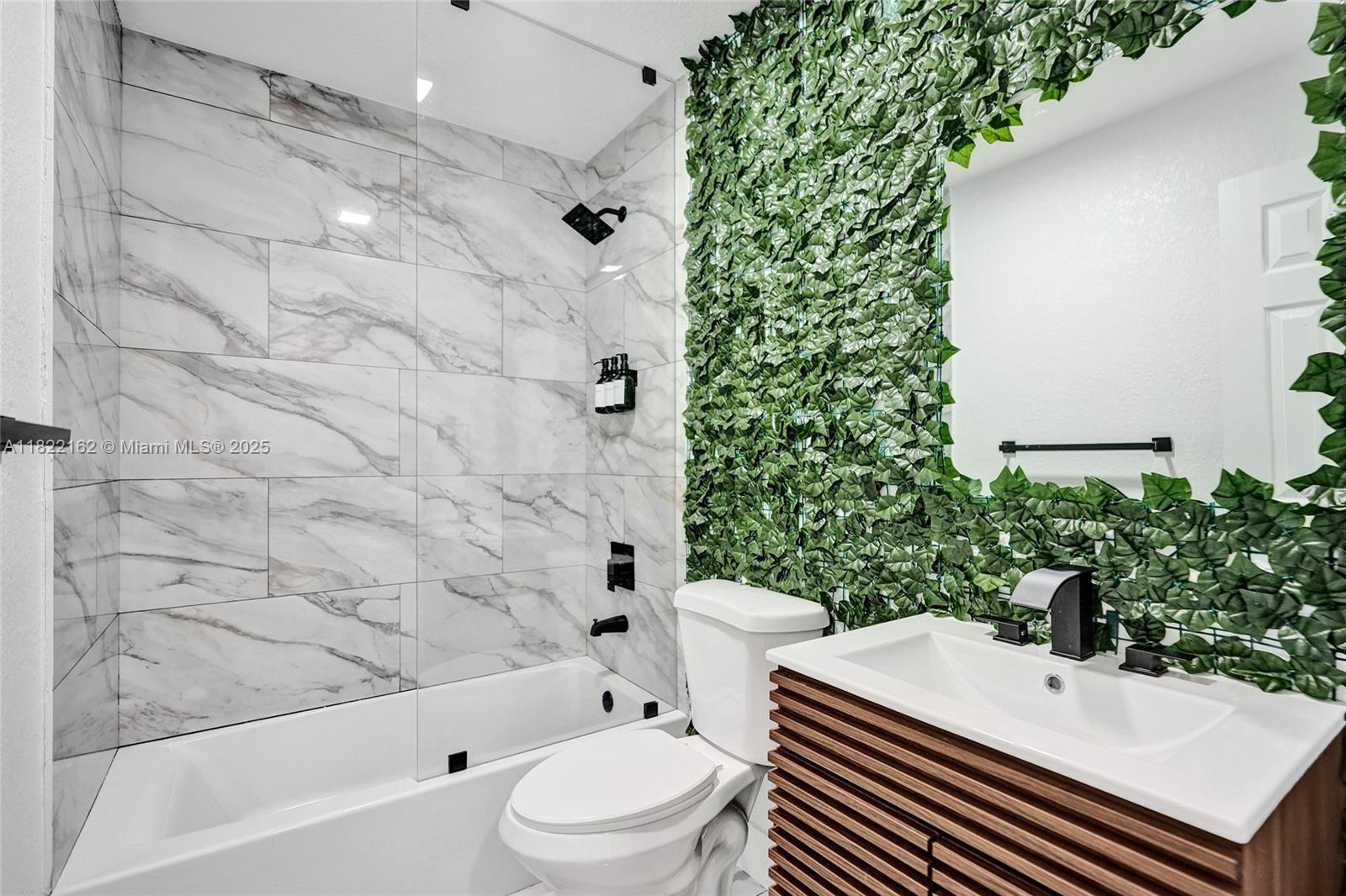 FLORAL HEIGHTS 1ST ADD - Residential