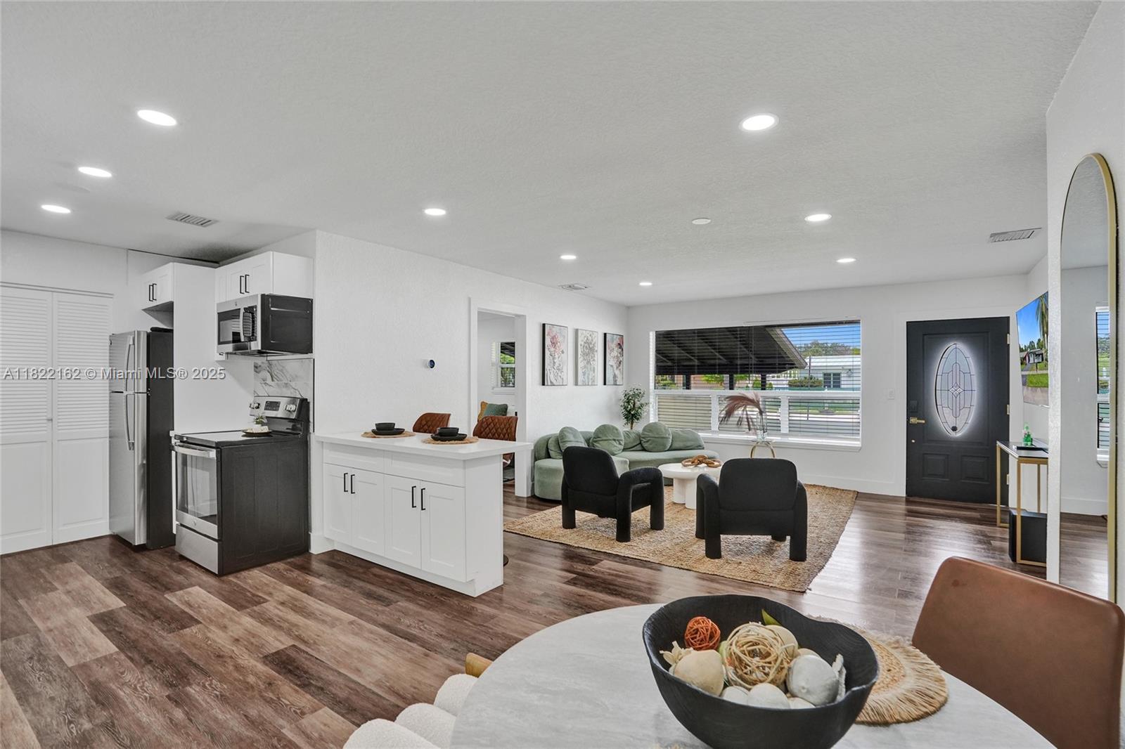 FLORAL HEIGHTS 1ST ADD - Residential