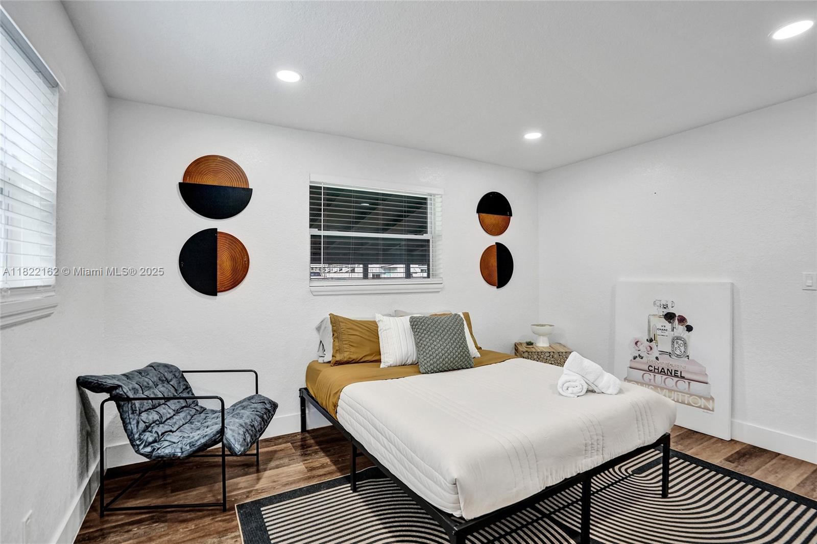 FLORAL HEIGHTS 1ST ADD - Residential