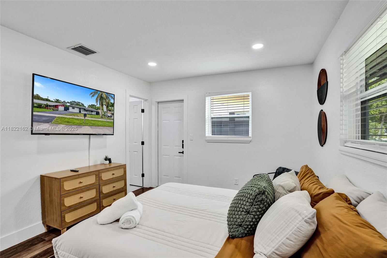 FLORAL HEIGHTS 1ST ADD - Residential