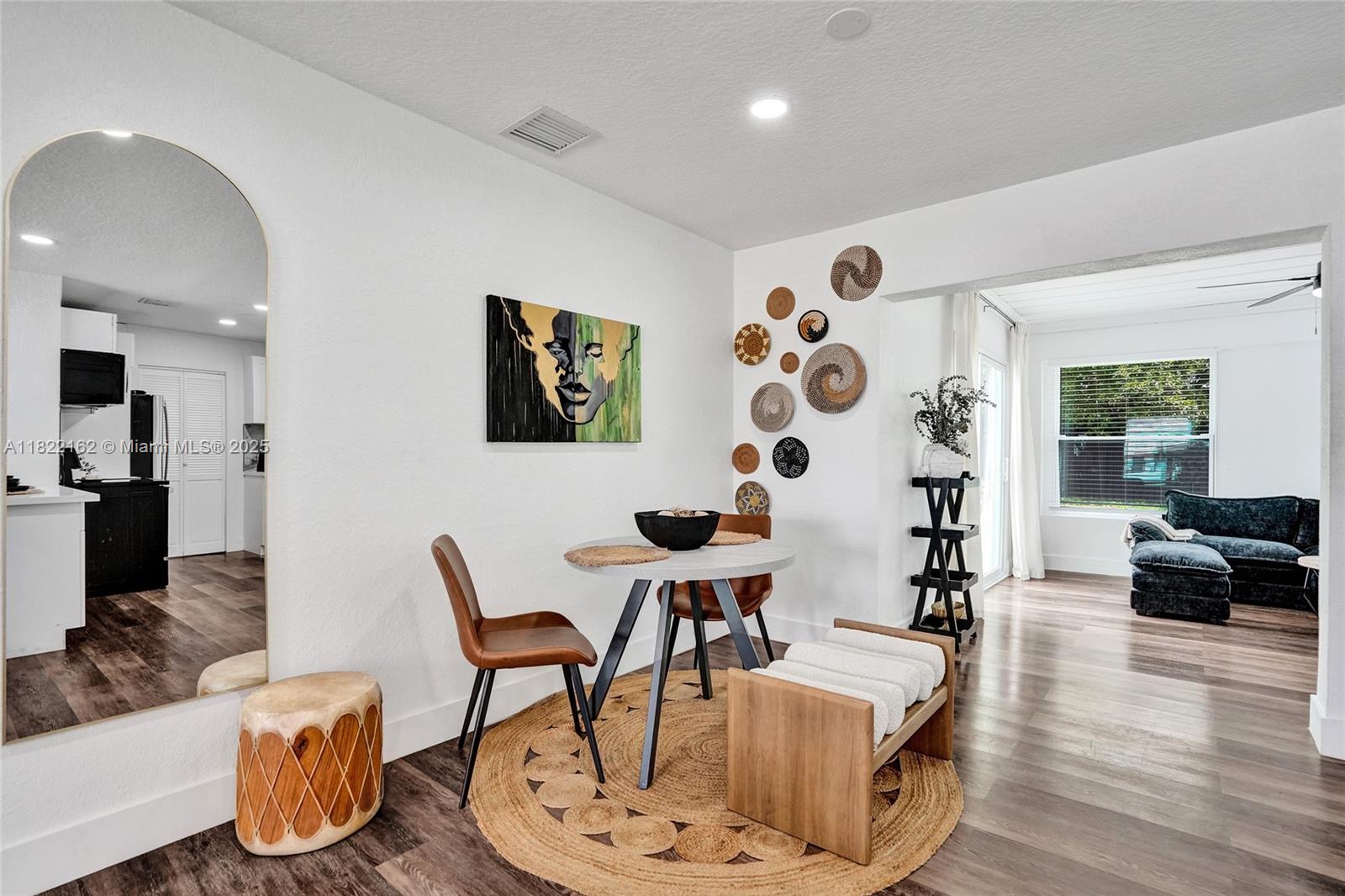 FLORAL HEIGHTS 1ST ADD - Residential