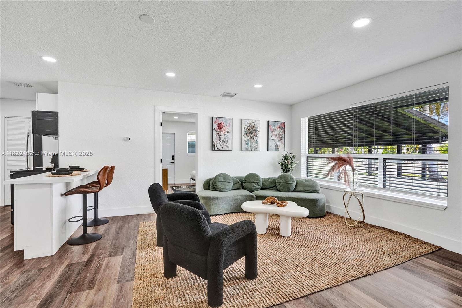 FLORAL HEIGHTS 1ST ADD - Residential