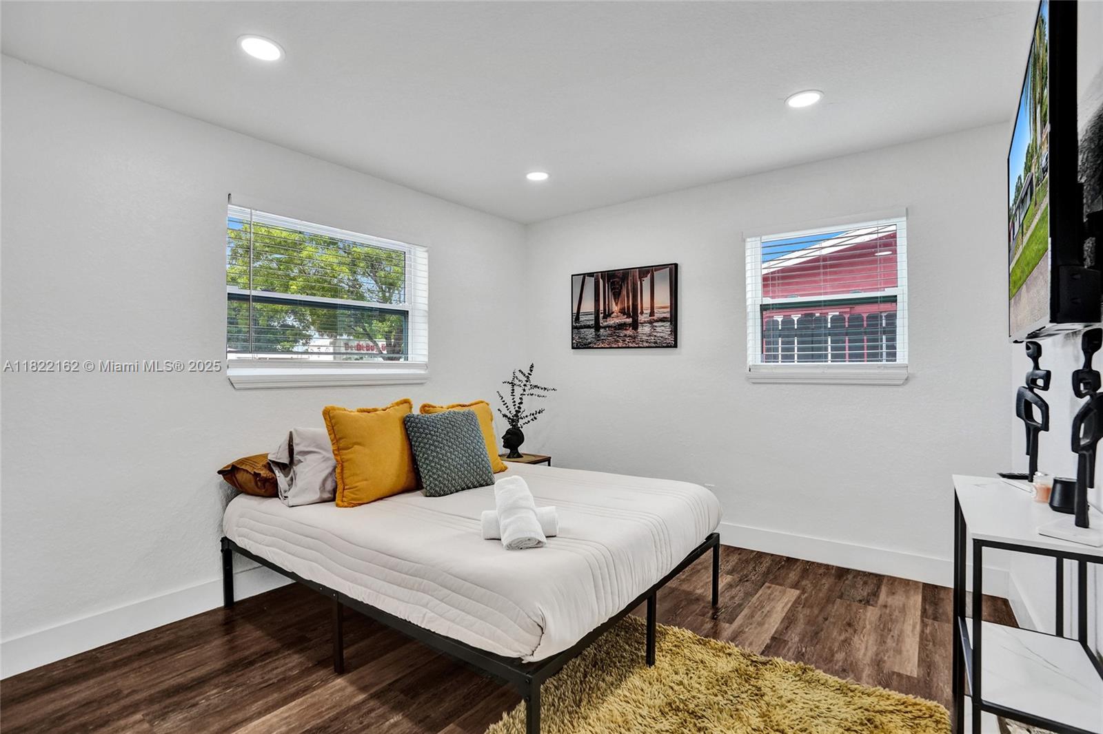 FLORAL HEIGHTS 1ST ADD - Residential