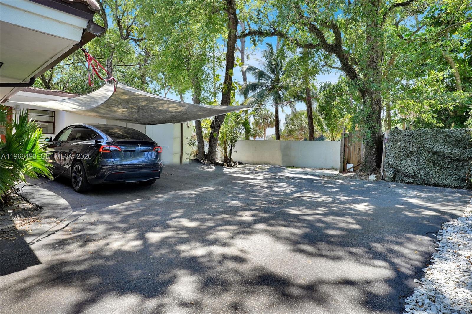 STIRLING OAKS ESTATES - Residential