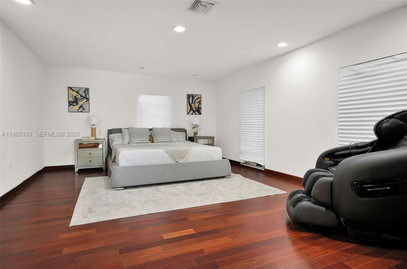 STIRLING OAKS ESTATES - Residential