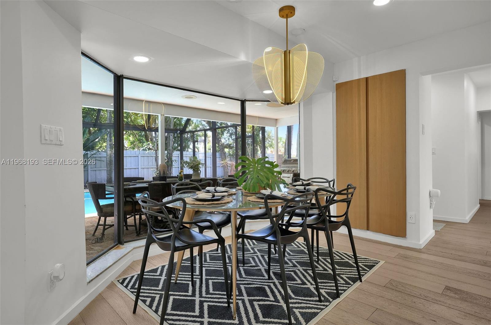 STIRLING OAKS ESTATES - Residential