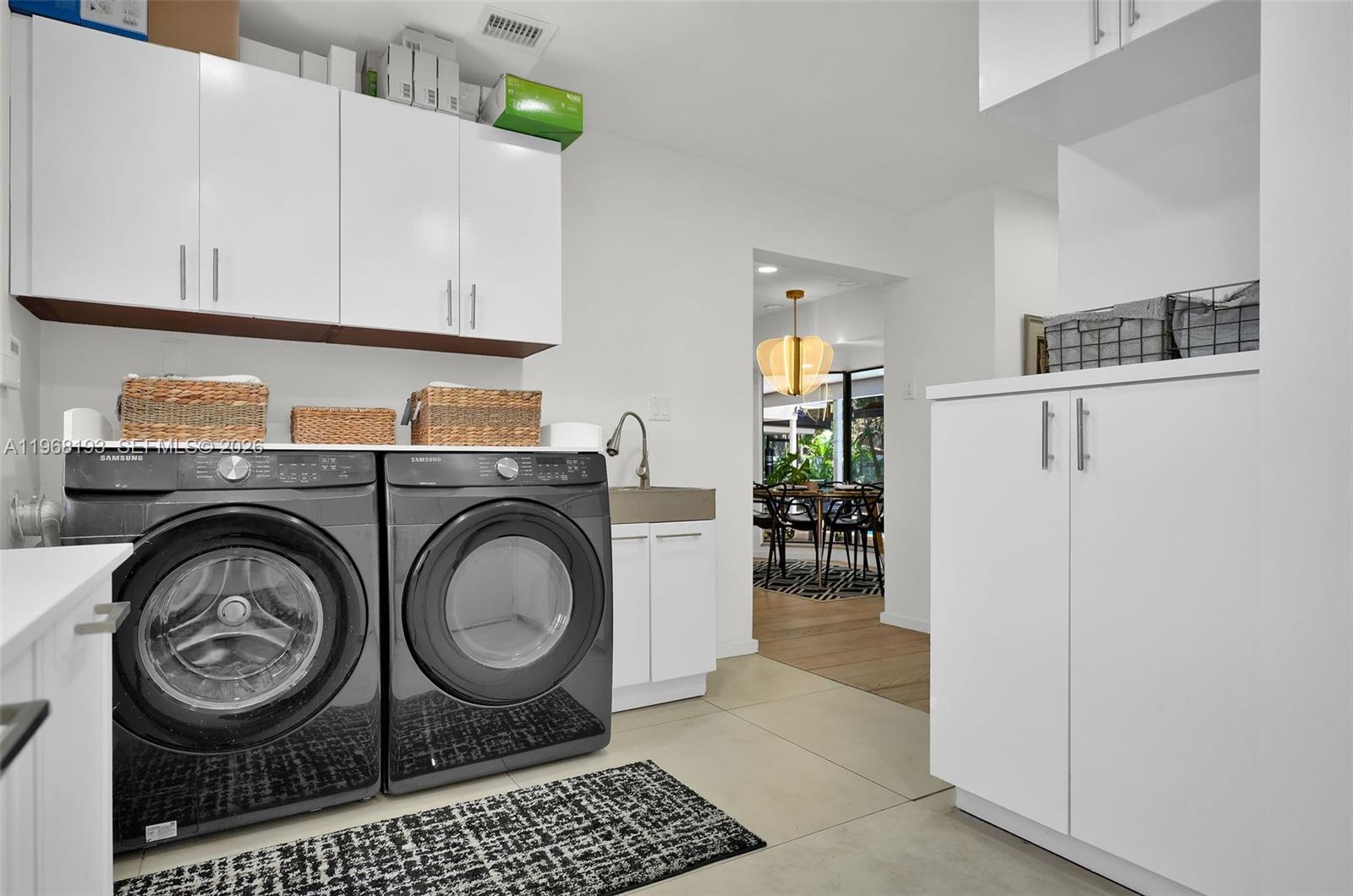 STIRLING OAKS ESTATES - Residential