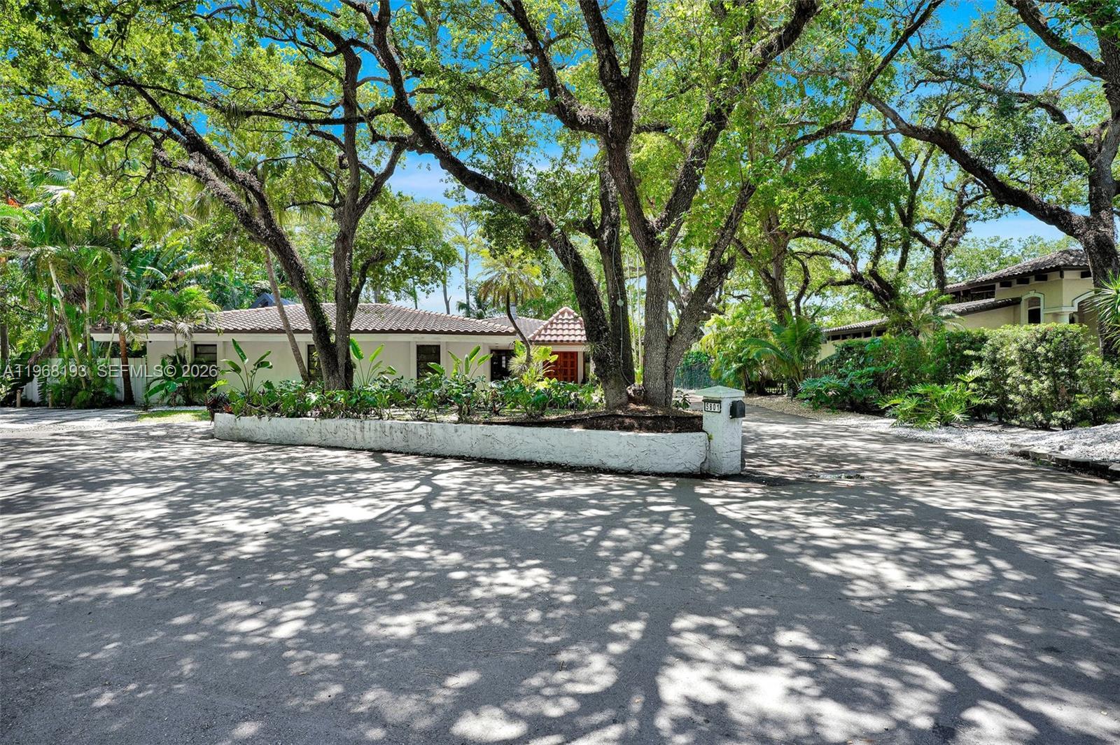 STIRLING OAKS ESTATES - Residential