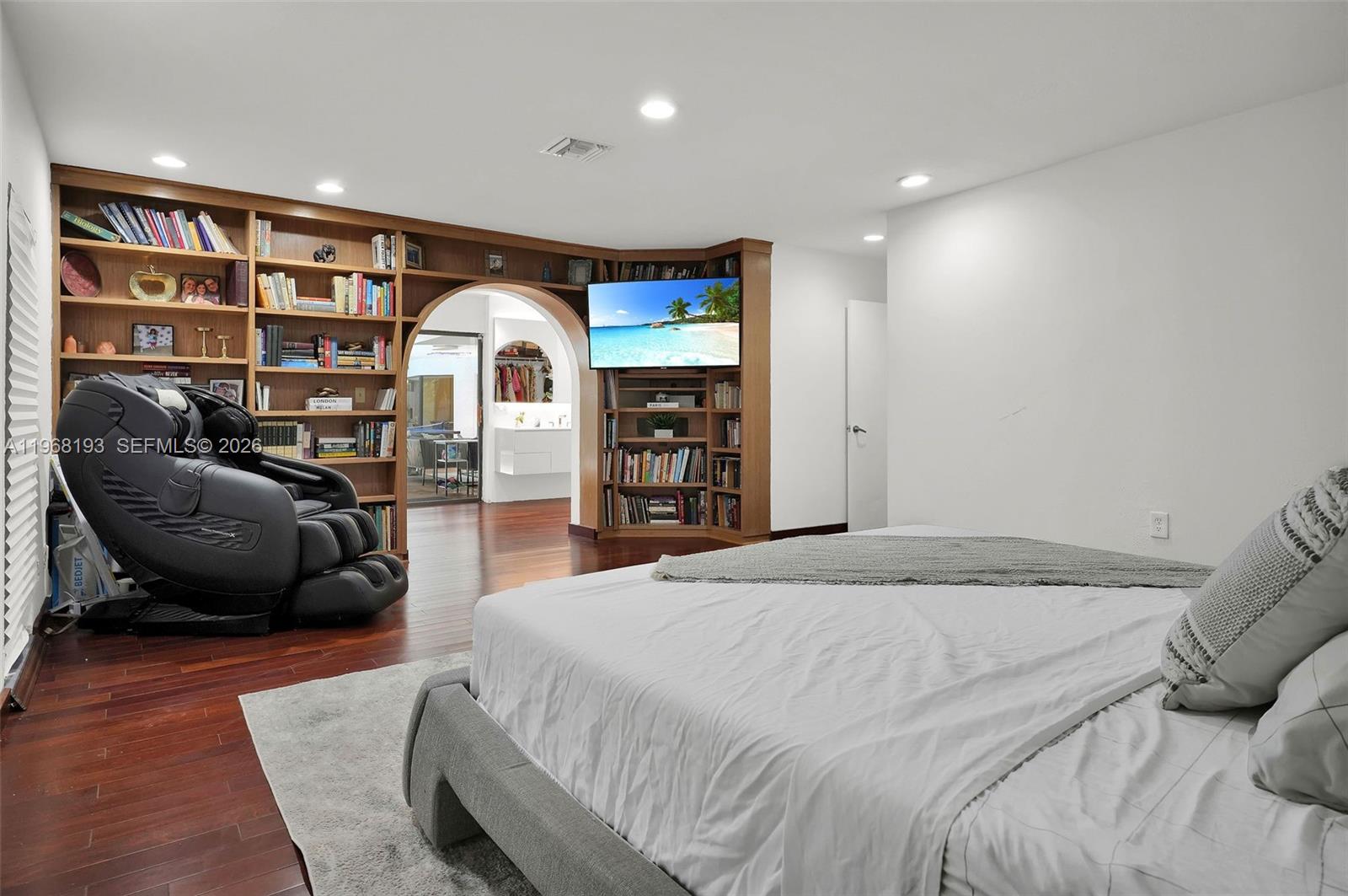 STIRLING OAKS ESTATES - Residential