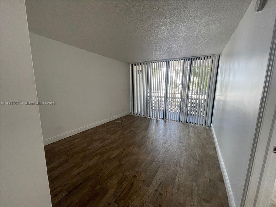 Excellent 1 bedroom 1 bath, modern kitchen and Balcony. This condo features gorgeous wood flooring. Laundry in the building. Swimming pool. Gated community with Key system to Building. Cable and Internet included. Ready to move in! GREAT opportunity.
