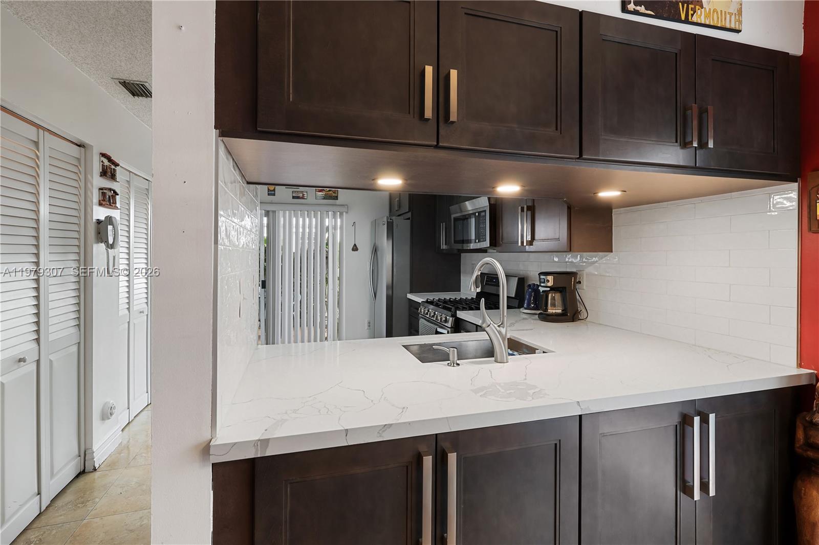 DEERWOOD VILLAS SEC 2 - Residential