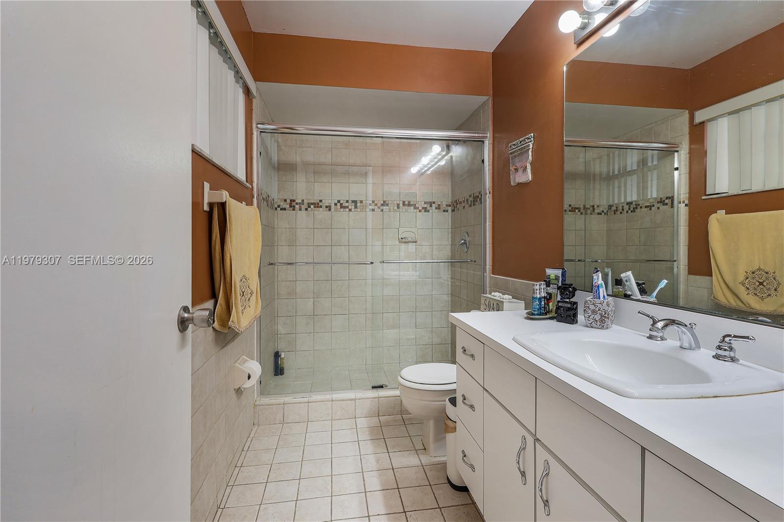 DEERWOOD VILLAS SEC 2 - Residential