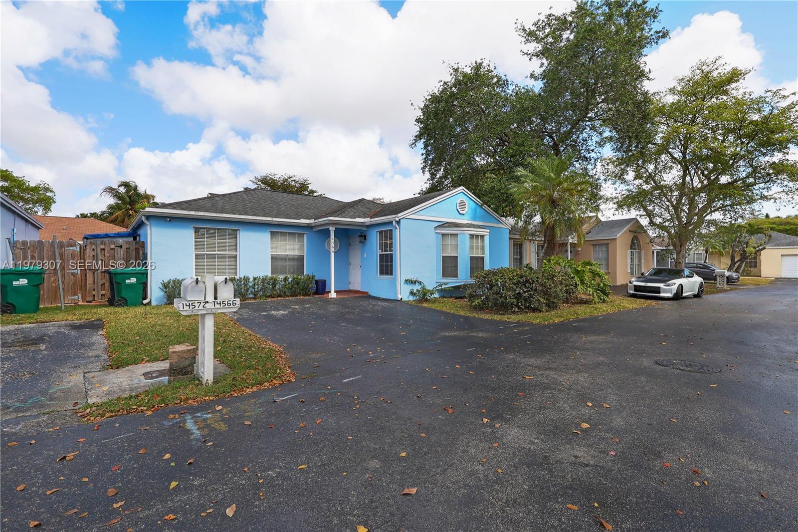 DEERWOOD VILLAS SEC 2 - Residential