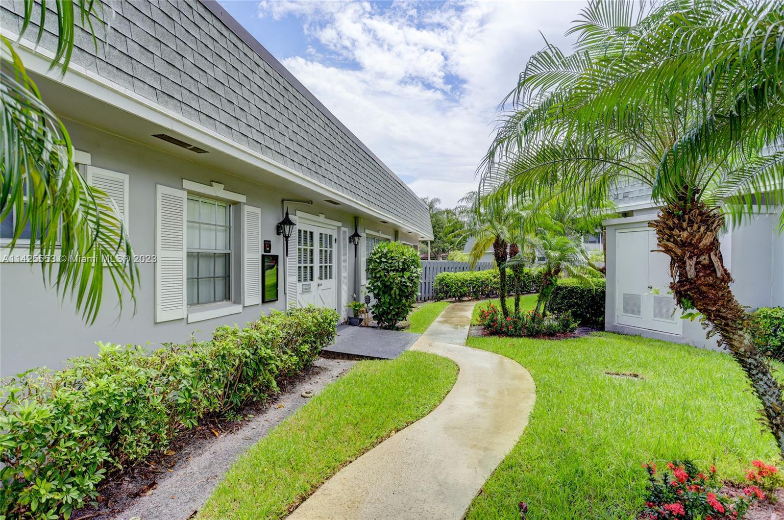 FRENCH QUARTER CONDOMINIU - Residential
