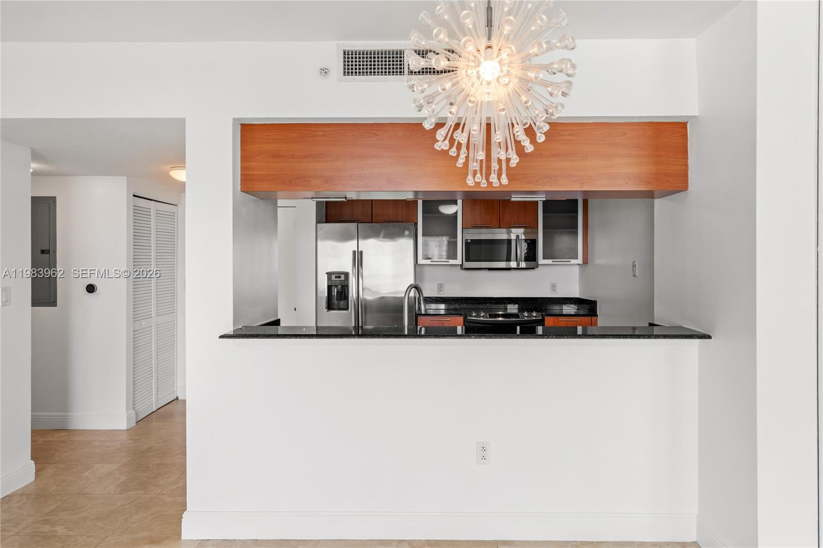 1800 CLUB CONDO - Residential