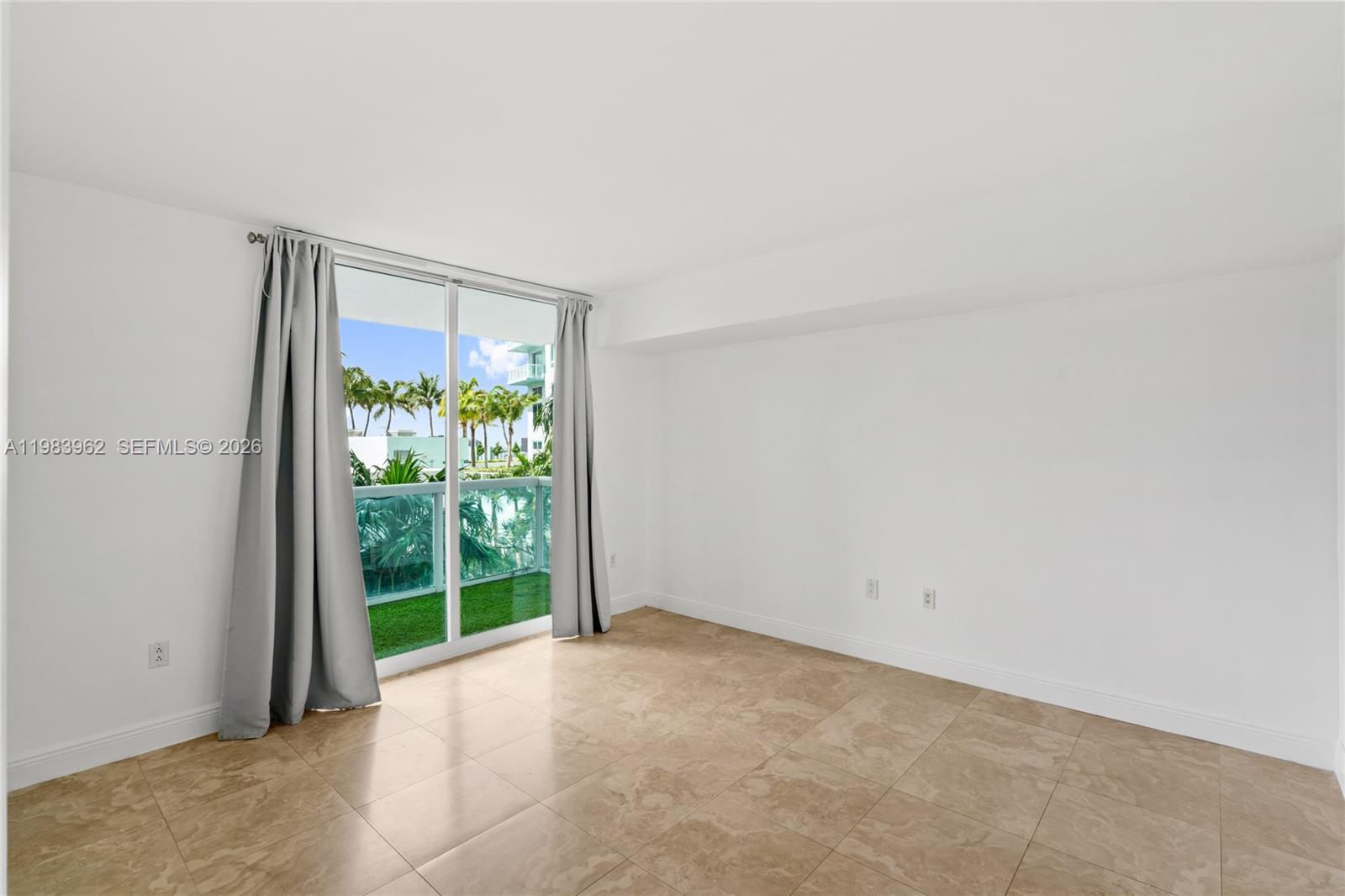 1800 CLUB CONDO - Residential