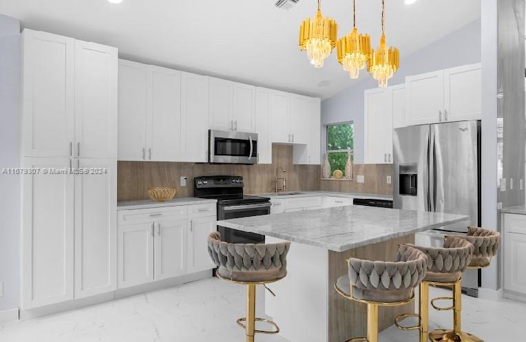 WELLINGTON TR 43 - Residential Lease