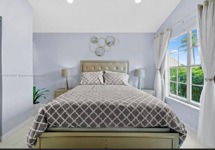 WELLINGTON TR 43 - Residential Lease