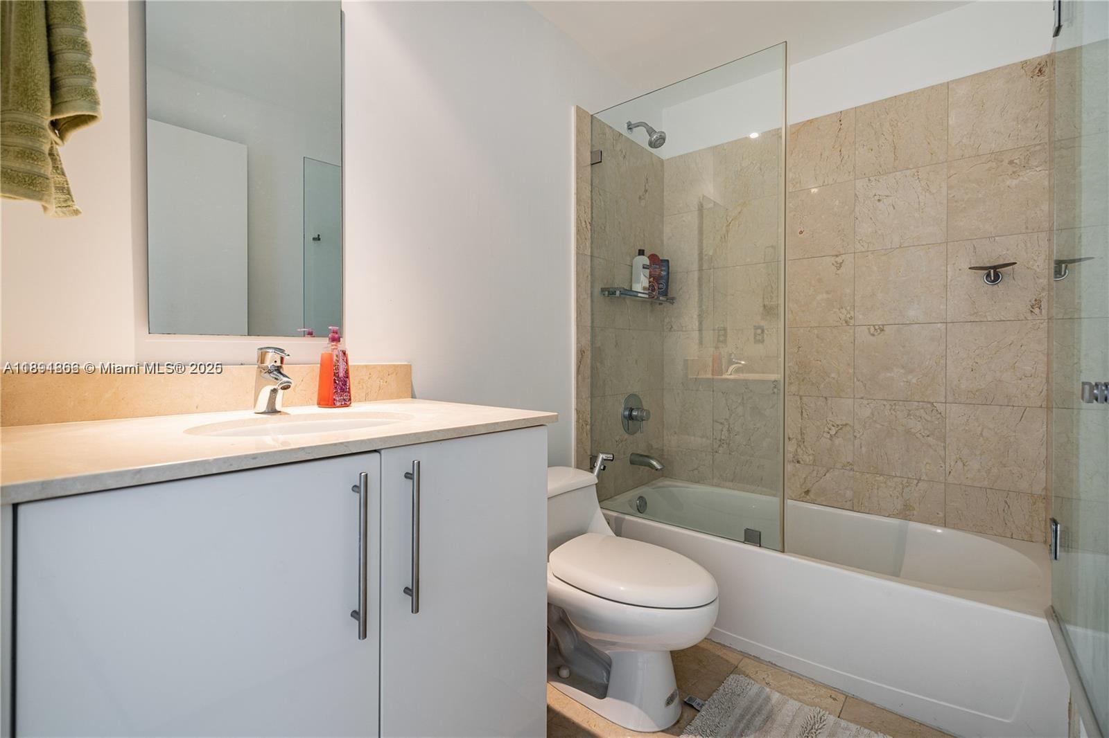 AVENTURA MARINA CONDO - Residential
