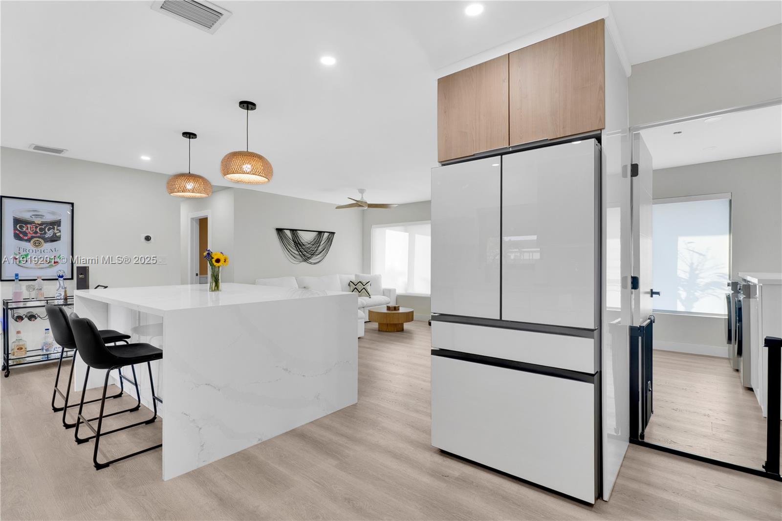 7TH ADDN TO RICHMOND HEIG - Residential