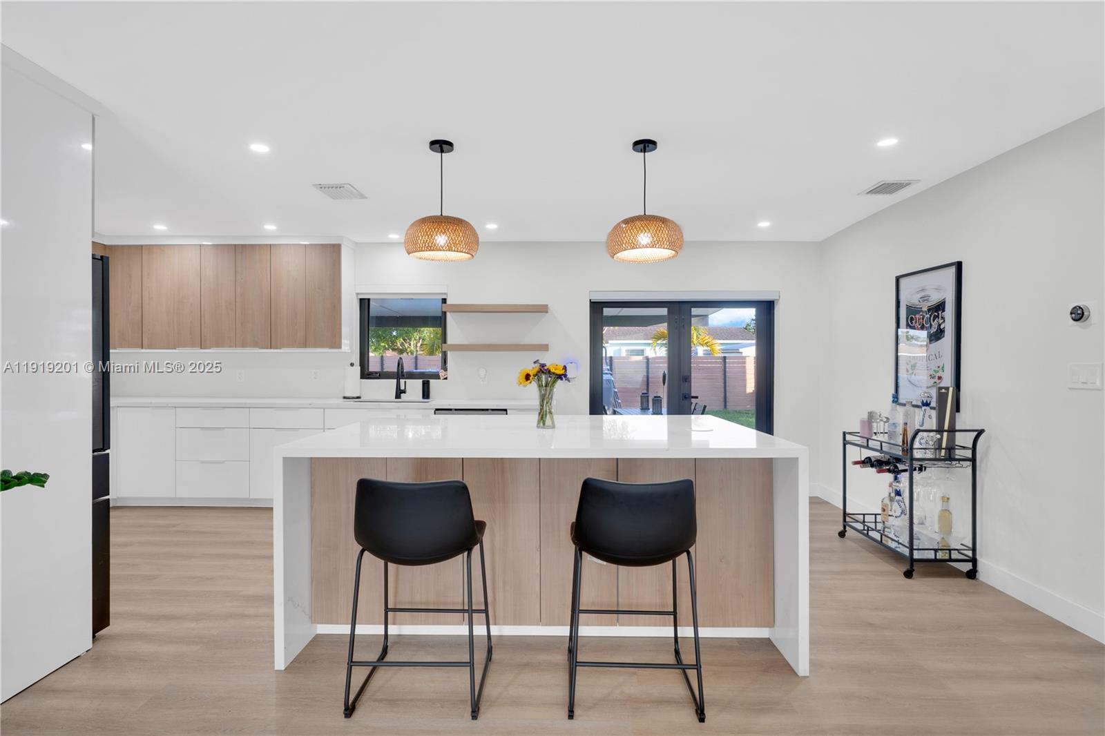 7TH ADDN TO RICHMOND HEIG - Residential