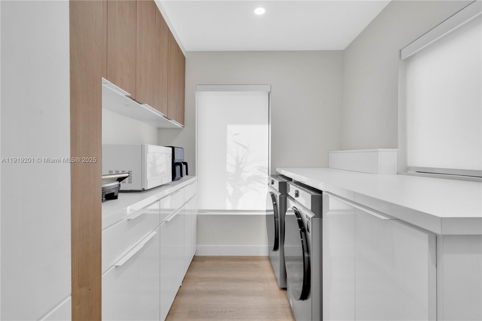 7TH ADDN TO RICHMOND HEIG - Residential