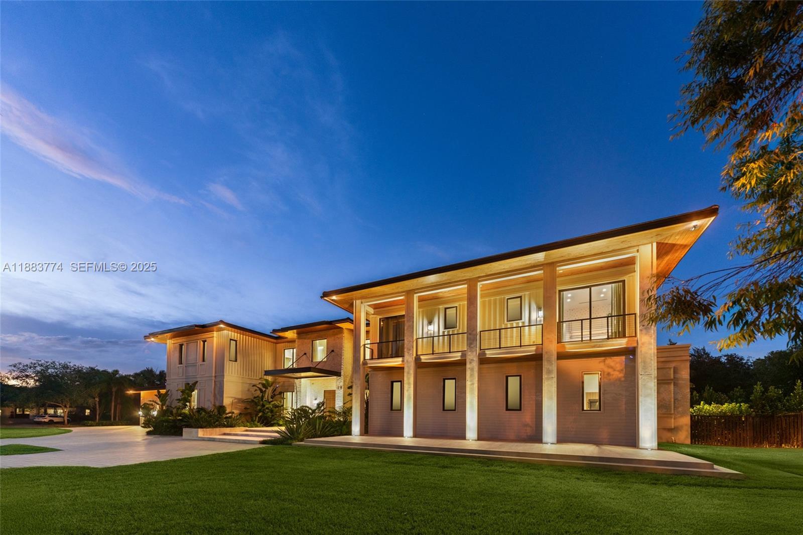 OLD CUTLER POINT - Residential