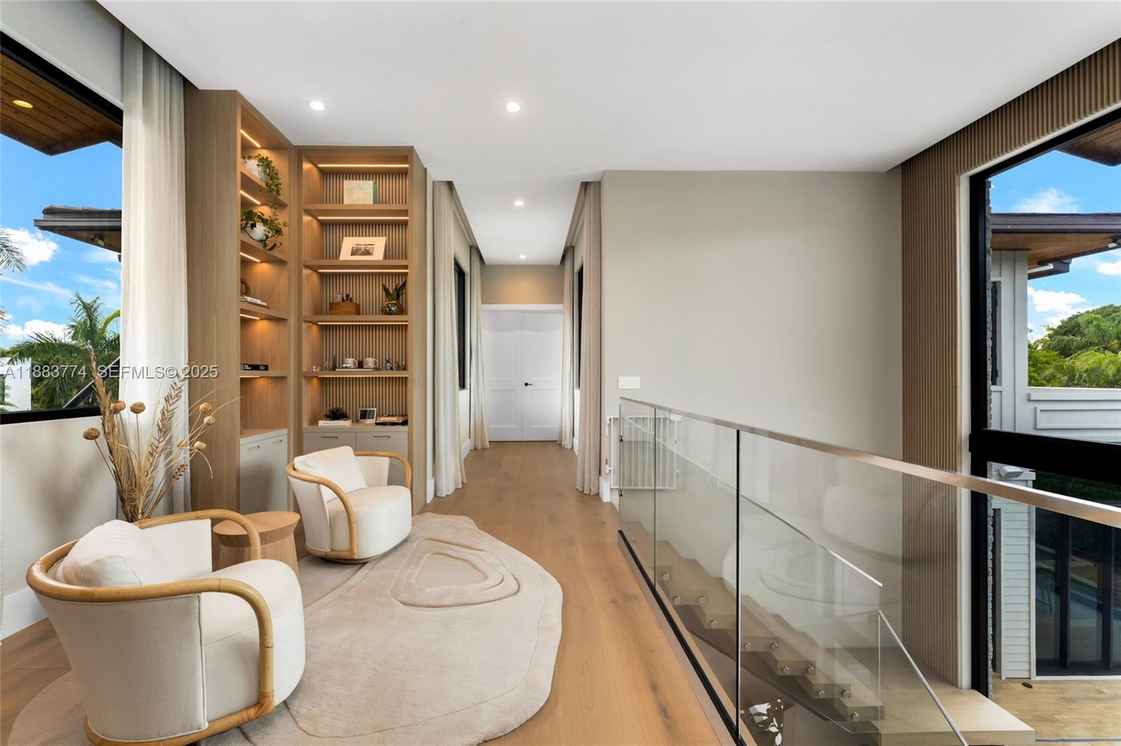 OLD CUTLER POINT - Residential