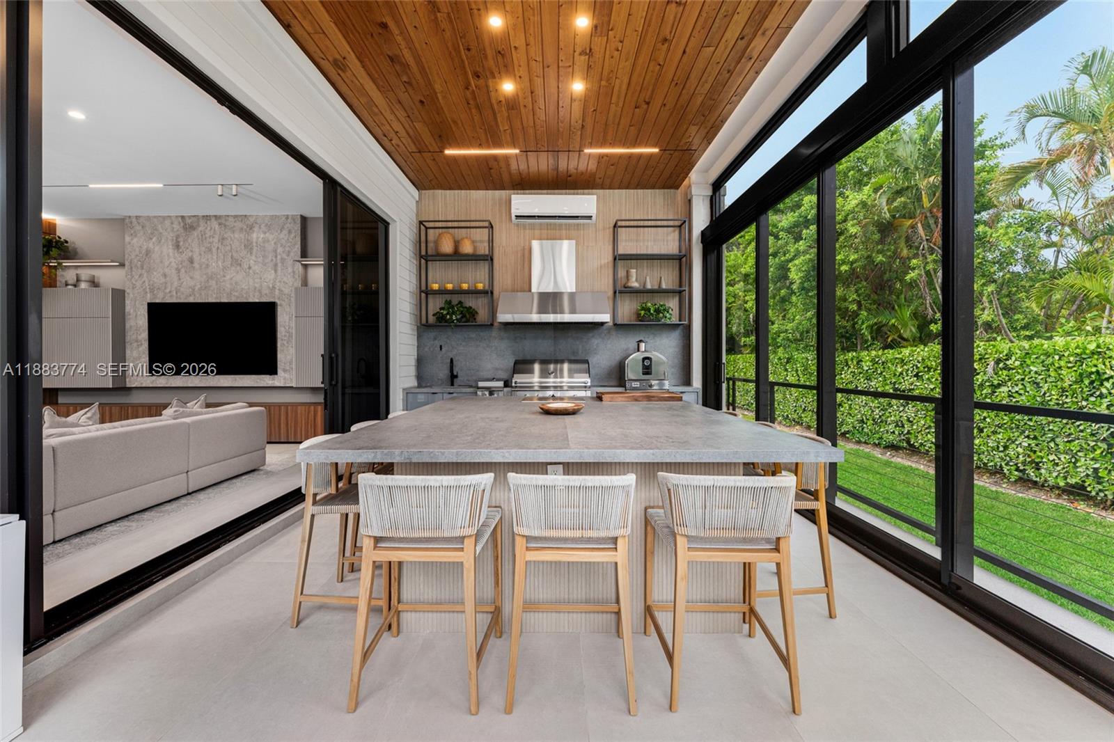 OLD CUTLER POINT - Residential