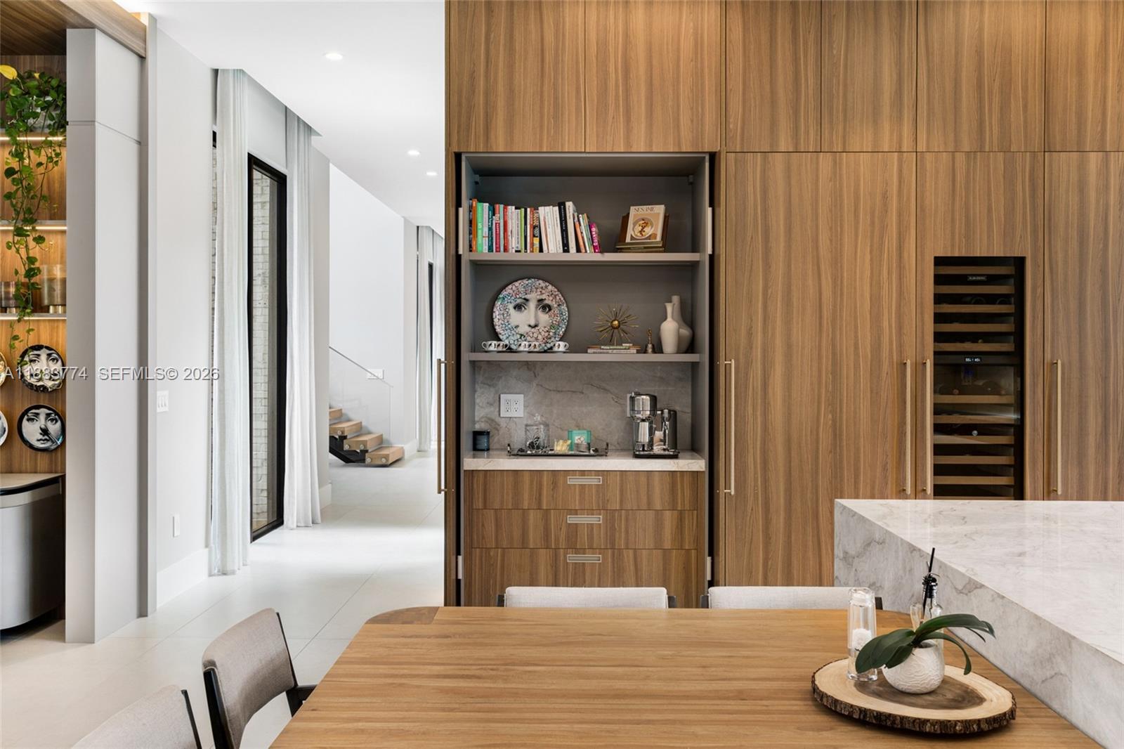 OLD CUTLER POINT - Residential